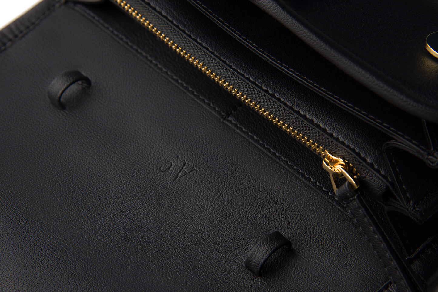 Clair Black Eco